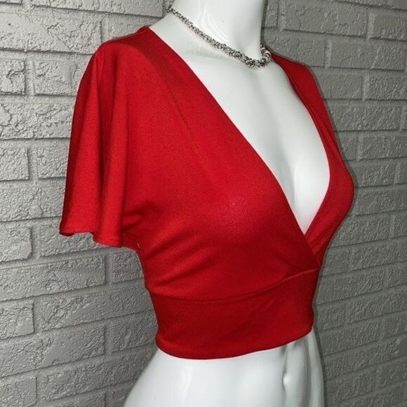Divided Red V-Neck Tie Back Crop Top Size S - Picture 2 of 9